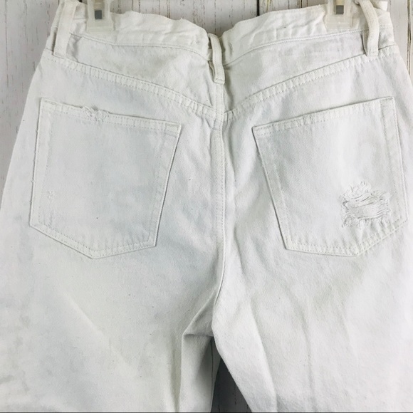 Free People White Distressed Crop Jeans - Picture 8 of 9